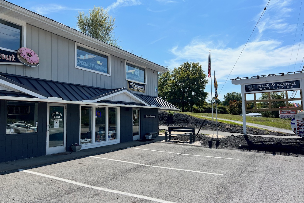 Up-N-Running Valencia storefront in Valencia, PA